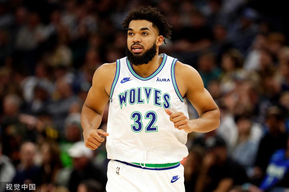 在跳远比赛 在跳远比赛