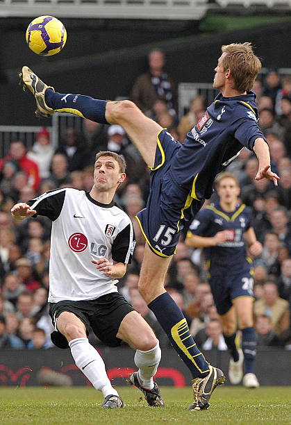 让球员和球 让球员和球